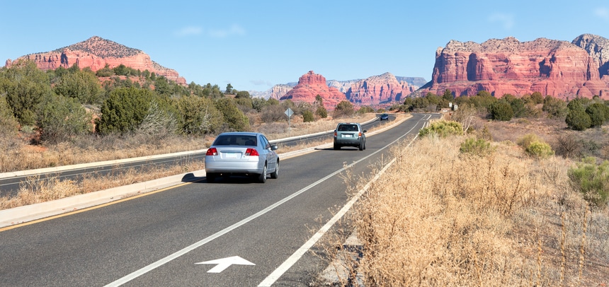 It is possible for Arizona consumers to guard their credit scores against auto loan mistakes. Knowing where you stand with your credit is a good way to start.